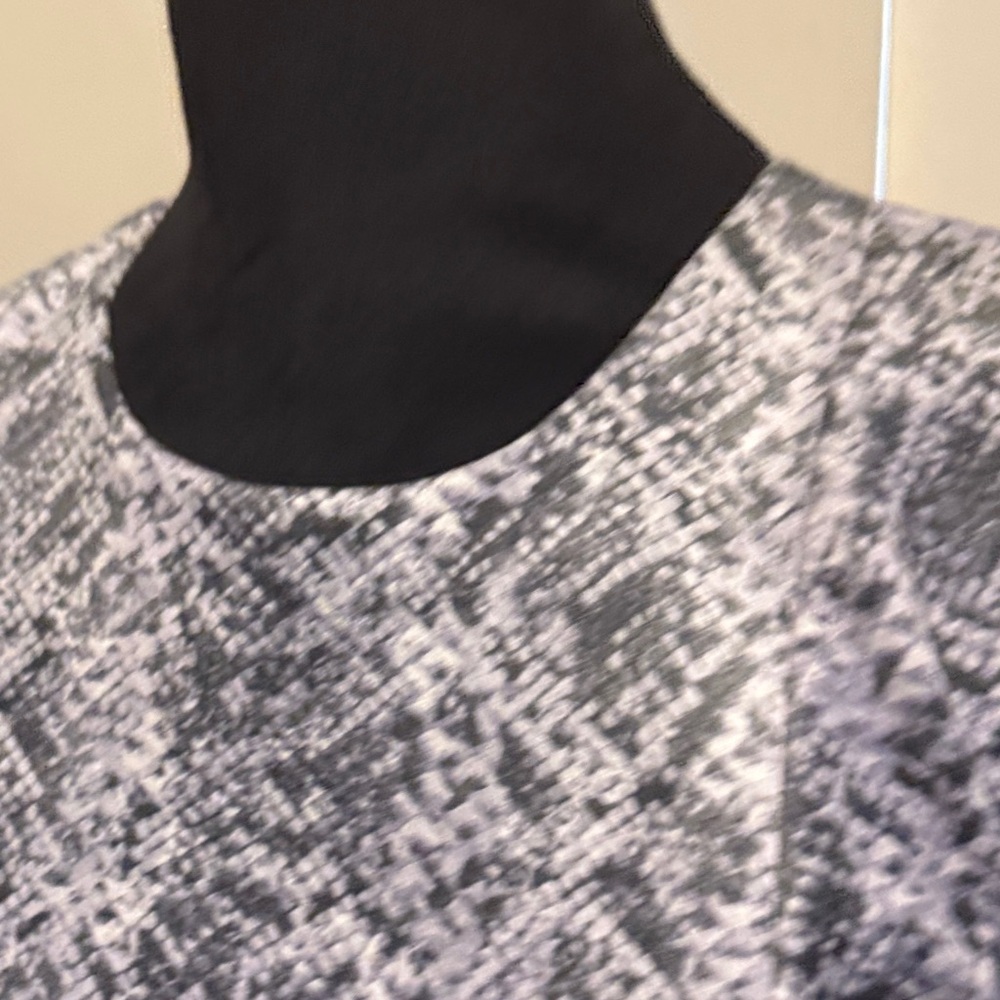 Calvin Klein Black and Gray Snake Print Midi Dress - Picture 4 of 11